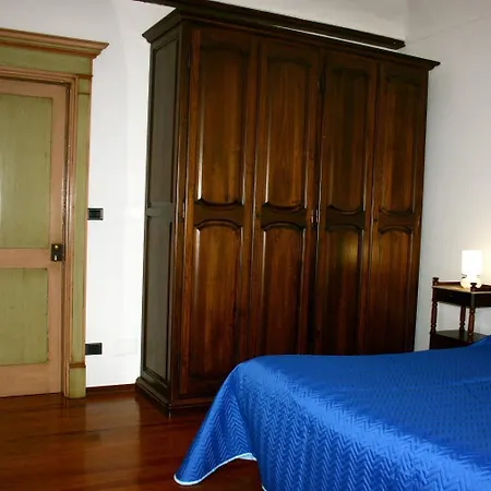 Ai Cappuccini בית הארחה Racconigi